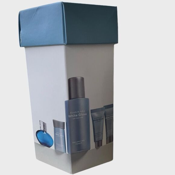 Elizabeth Arden White Glove Skincare Set - Picture 6 of 6